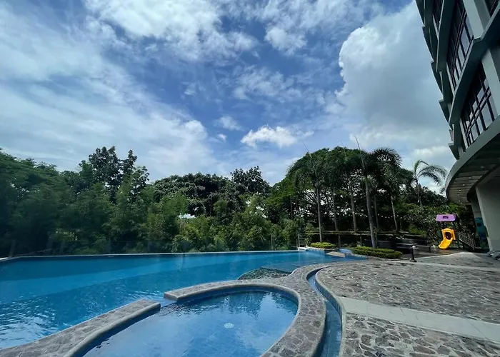 Lovely 2br Loft In Bgc For 6 Pax Apartment